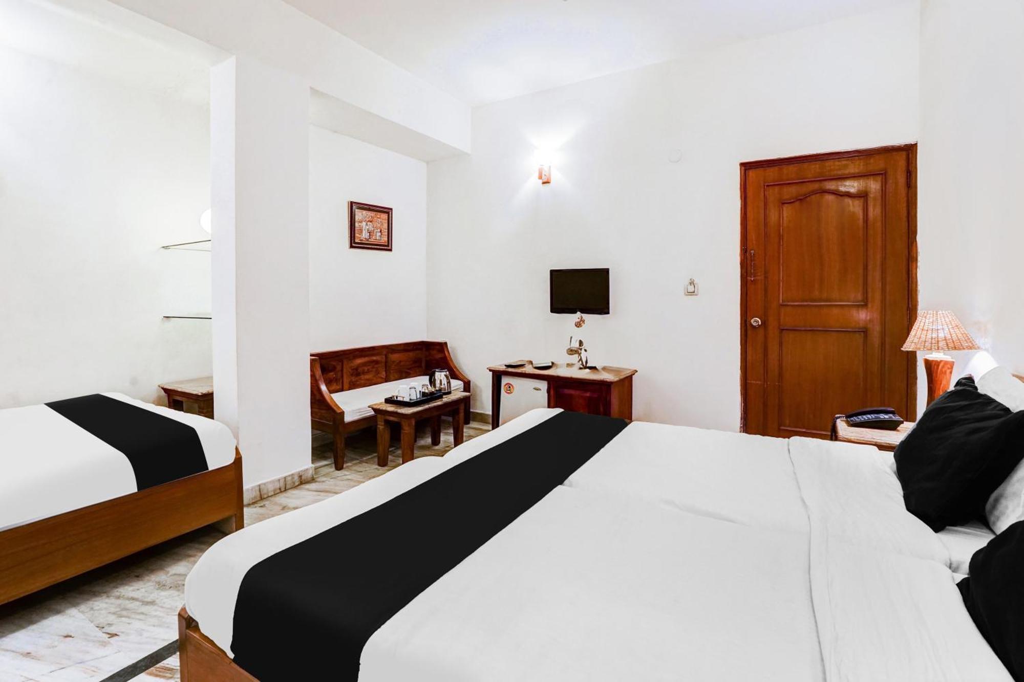 Super Hotel O Sansarchandra Road Formerly Luna Rosa ชัยปุระ ภายนอก รูปภาพ